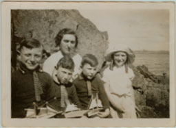Unknown family - photo 1